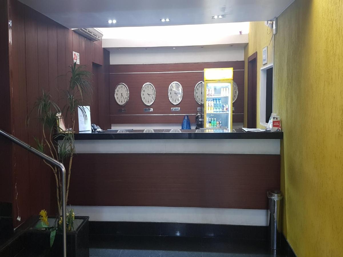 Oyo Hotel Ana Cassia มาเนาส์ ภายนอก รูปภาพ